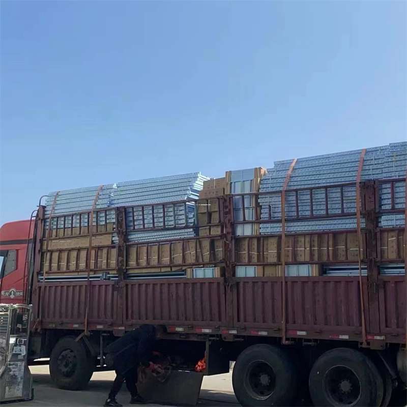 黑龙江哈尔滨双城到新疆阿勒泰富蕴县物流公司，一站式服务